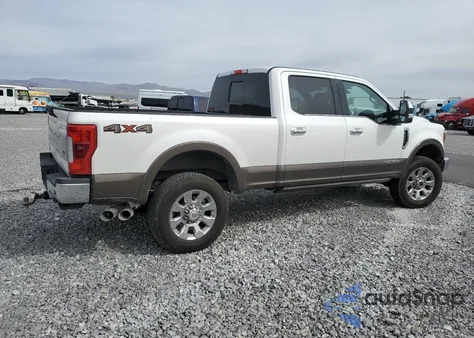 2017 Ford F250 Super Duty из США, поврежденный, VIN 1FT7W2BT1HEE02432
